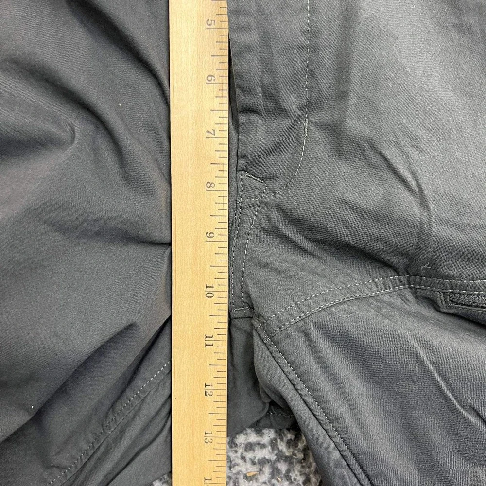 The North Face Hiking Shorts Men Gray 34 Cotton Nylon Stretch Utility Cargo